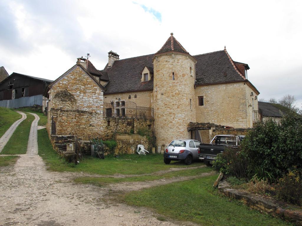 Gites des 3 Vallées Salignac Eyvigues Esterno foto