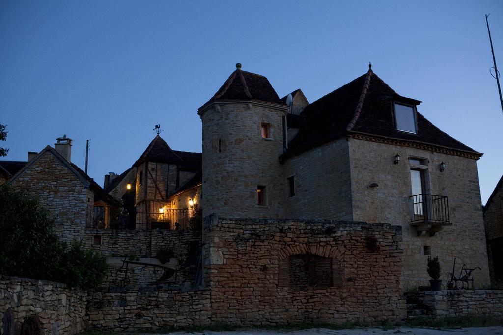 Gites des 3 Vallées Salignac Eyvigues Esterno foto