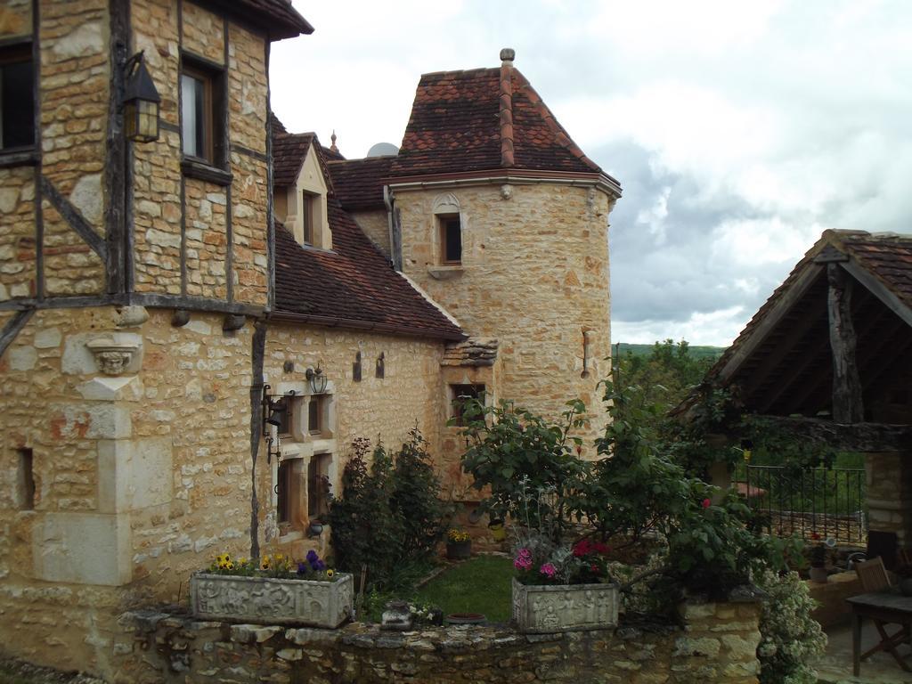 Gites des 3 Vallées Salignac Eyvigues Esterno foto