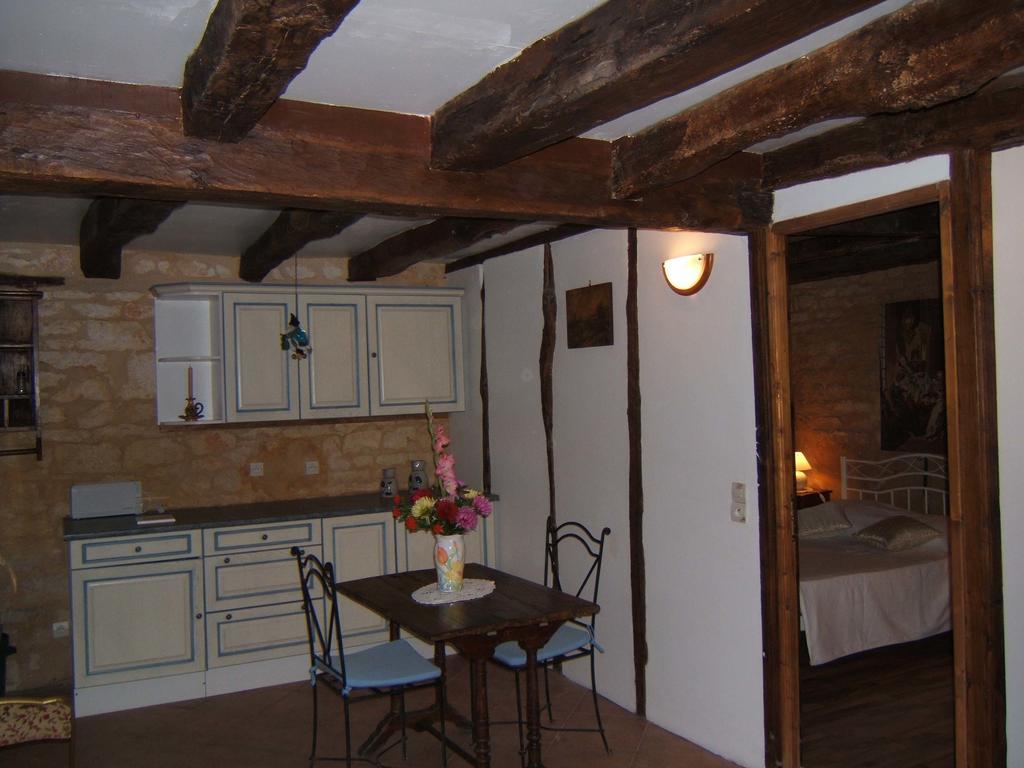 Gites des 3 Vallées Salignac Eyvigues Esterno foto
